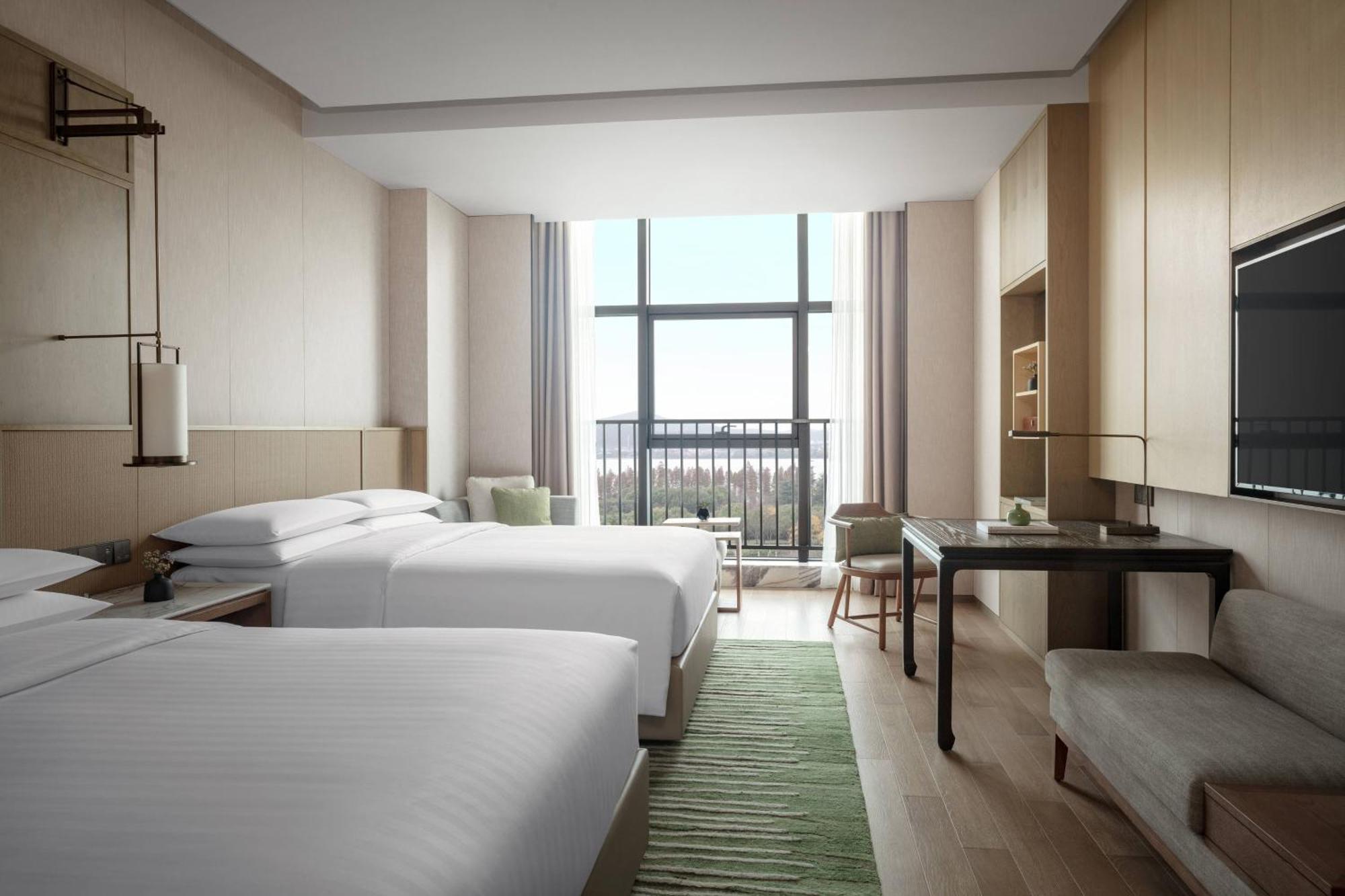 Wuxi Marriott Hotel Lihu Lake Exteriör bild